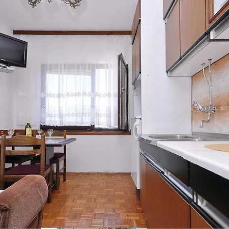 2 Bedroom Lovely Apartment In Starigrad Paklenica Starigrad Paklenica