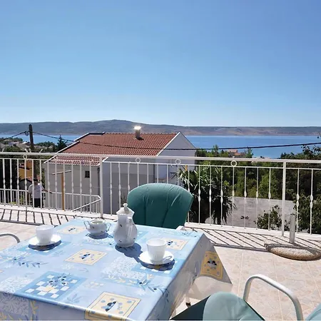 2 Bedroom Lovely Apartment In Starigrad Paklenica Apartment Starigrad Paklenica