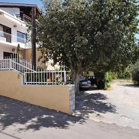Apartman Alojzija Stepinca Iii Starigrad-Paklenica